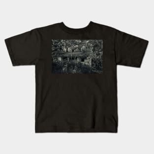 Abandoned House near Baddeck, Cape Breton Kids T-Shirt